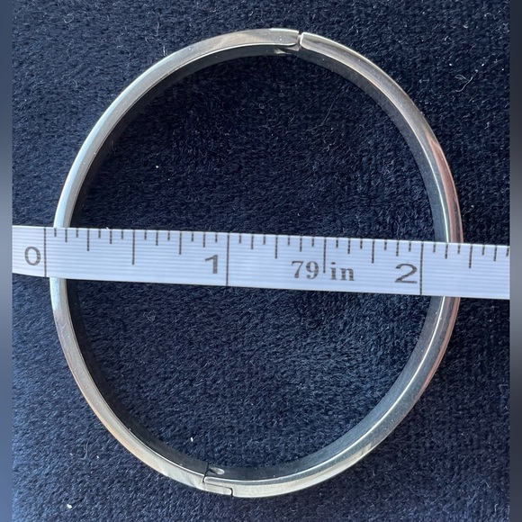 Silver Roman Numeral Bracelet - Picture 6 of 7